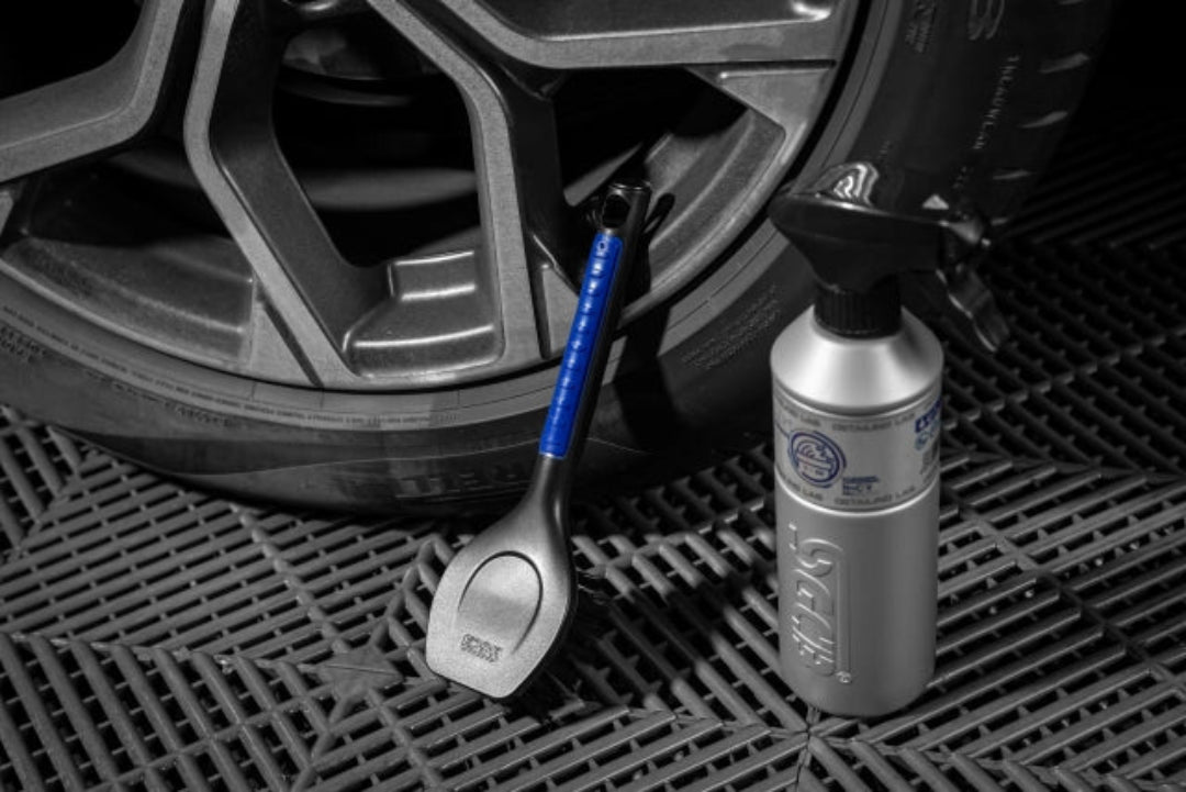 SGCB Tire Brush - Dekkjabursti